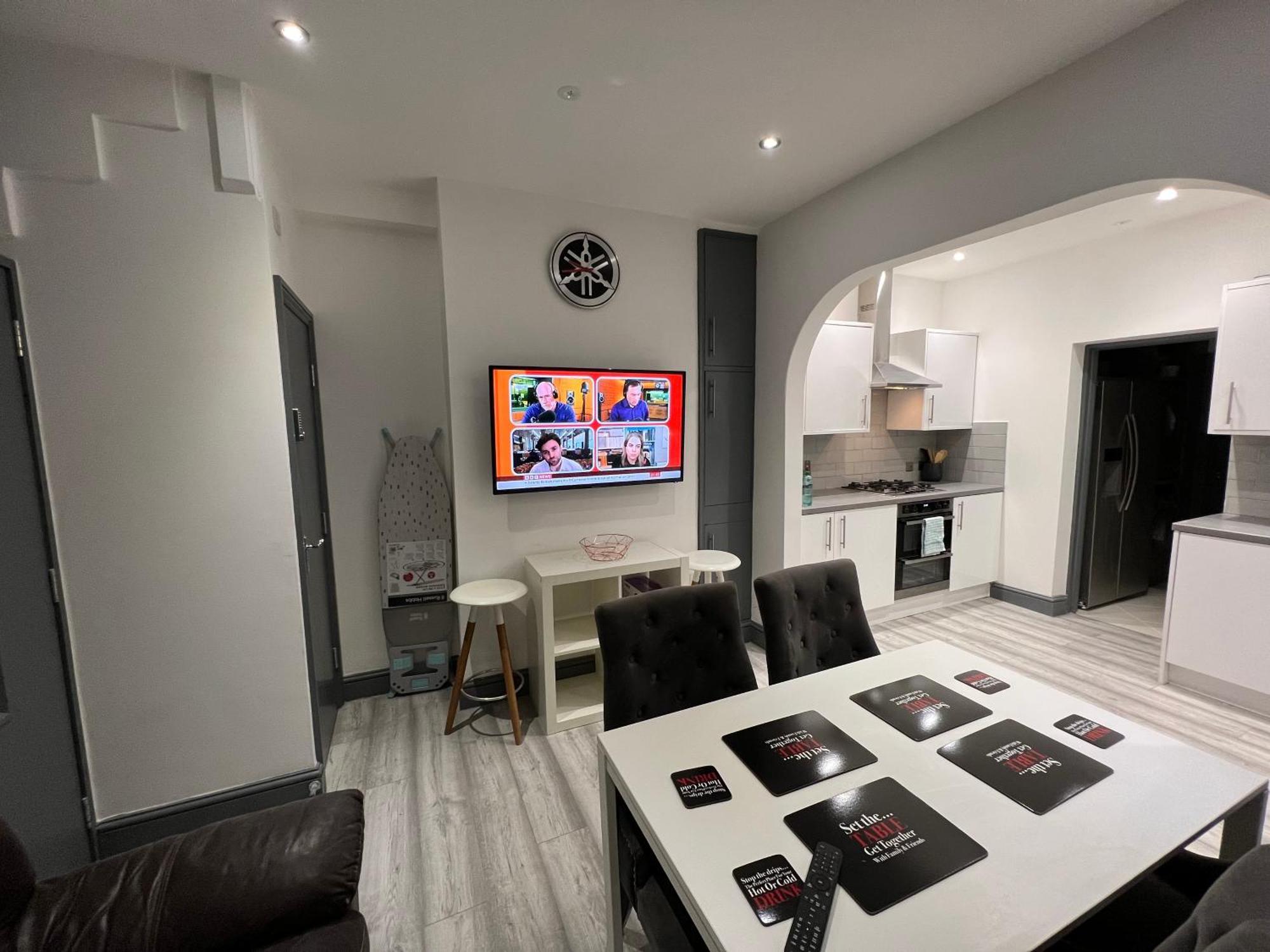Urbanness Stays - Rooms With Stylish Comfort In The Heart Of Κρόιντον Εξωτερικό φωτογραφία