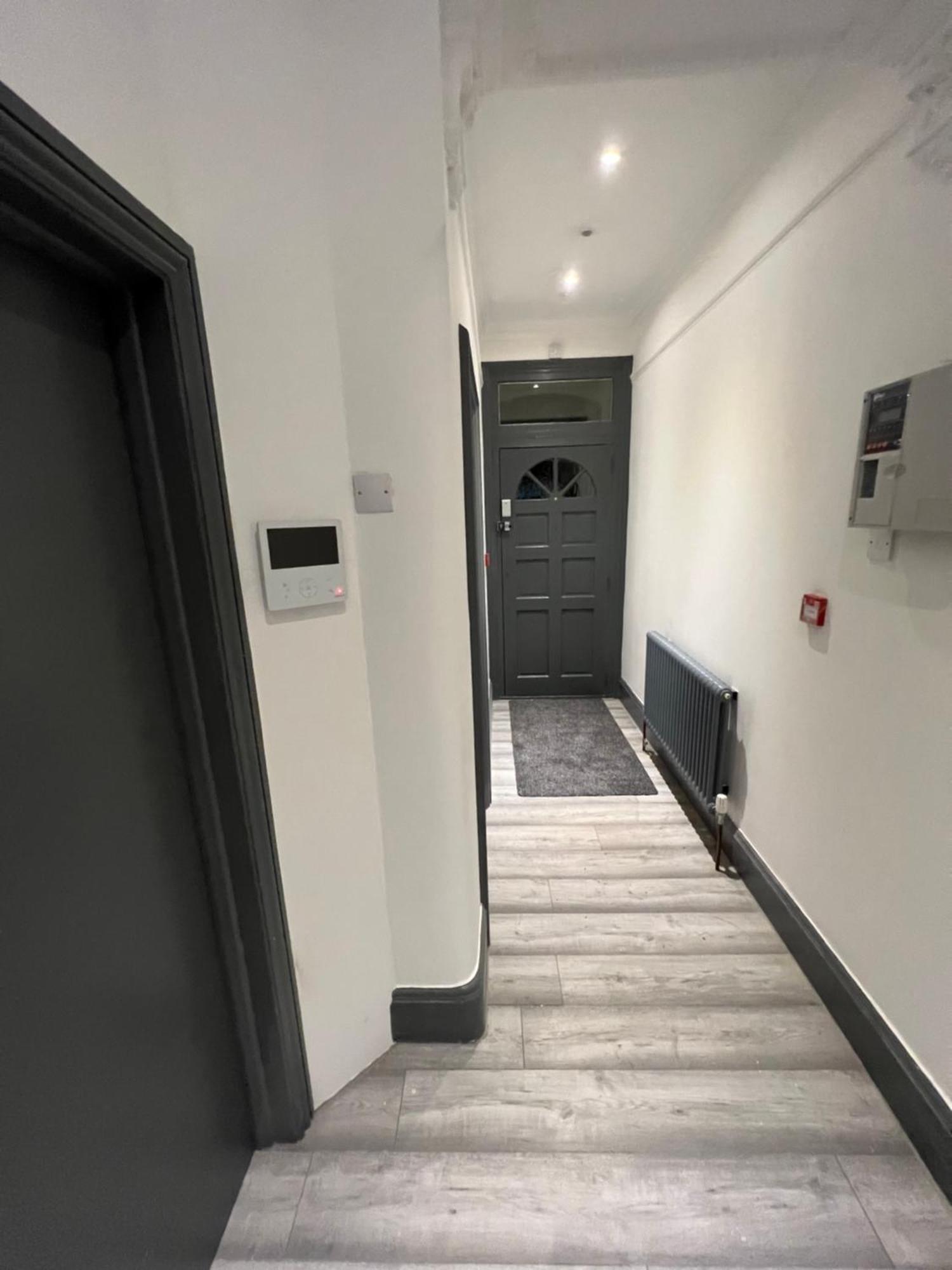 Urbanness Stays - Rooms With Stylish Comfort In The Heart Of Κρόιντον Εξωτερικό φωτογραφία